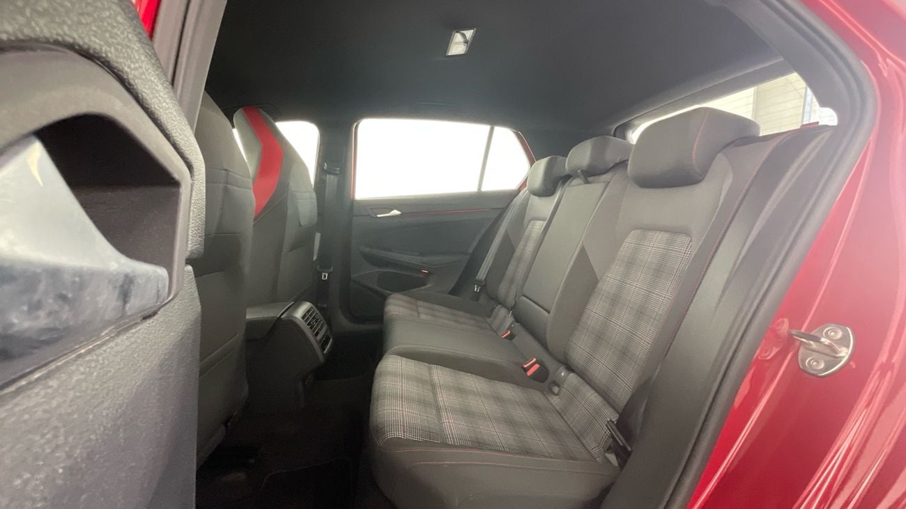 فولكس واجن جولف GTI -Cloth | شامل الضمان | 0 ﺪﻔﻋﺓ ﺃﻮﻟﻯ