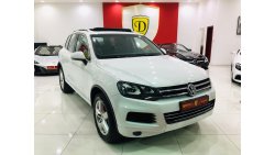 Volkswagen Touareg V6, MODEL 2017. 209000KM. GCC SPECIFICATION. PERFECT CONDITION