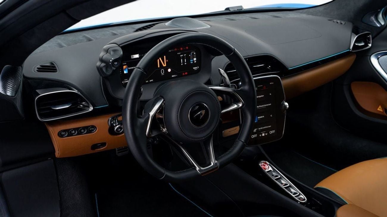 McLaren Artura 2023 - GCC - Under Warranty