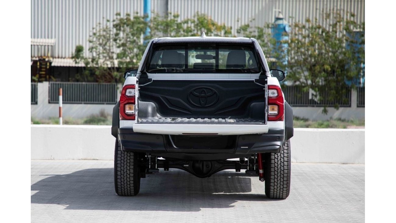 Toyota Hilux 2024 Toyota Hilux 4x4 DC 4.0 GR-S - Platinum White Pearl inside GRS