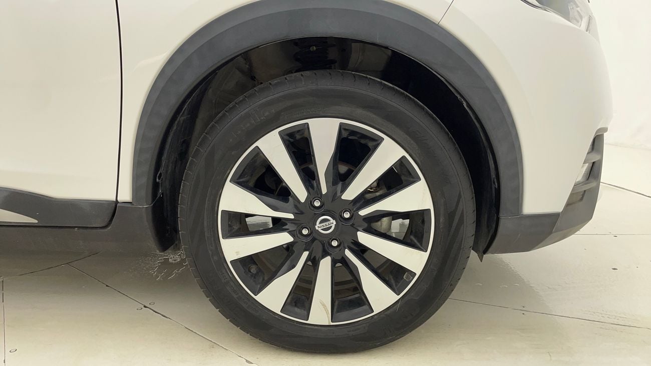 Nissan Kicks SV 1.6 | Zero Down Payment | Home Test Drive