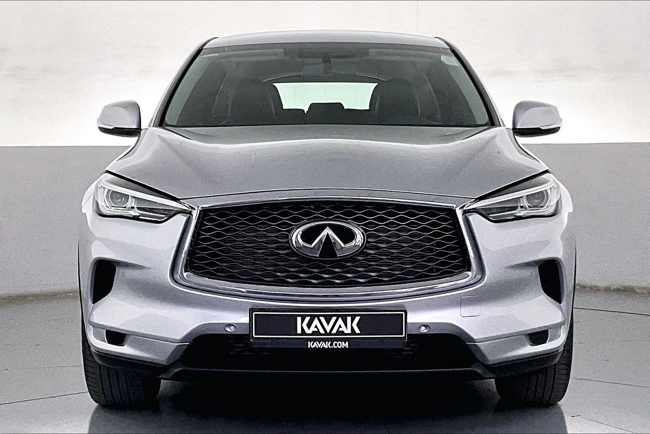 إنفينيتي QX50 Luxe | عرض العيد الحصري | خالية من أضرار الفيضانات