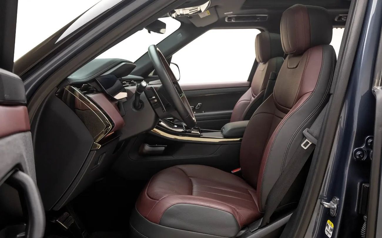 Land Rover Range Rover Sport Dynamic HSE P400 3.0L - GCC Spec - With Warranty and Service Contract