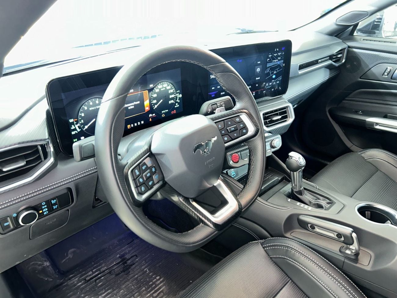 Ford Mustang MCV4224 / AL TAYER MOTORS / FREE INSURANCE + REGISTRATION / AL QOUZ SHOWROOM