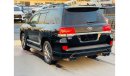 تويوتا لاند كروزر Toyota Landcruiser Zx RHD Petrol Engine model 2020