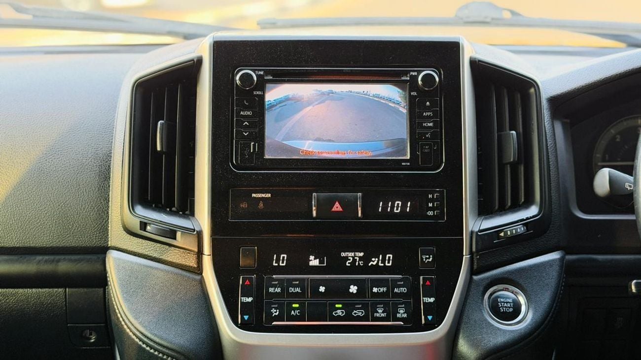 Toyota Land Cruiser MODIFIED TO LC300 MODEL | PUSH START | SUNROOF | AT | 4.5L | POWER SEATS