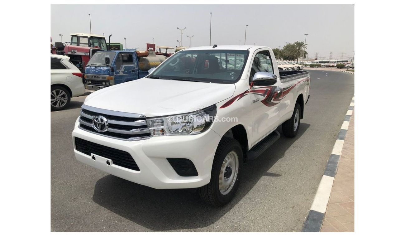 تويوتا هيلوكس تويوتا هايلكس 2.7 بنزين دفع رباعي 2023 عادي