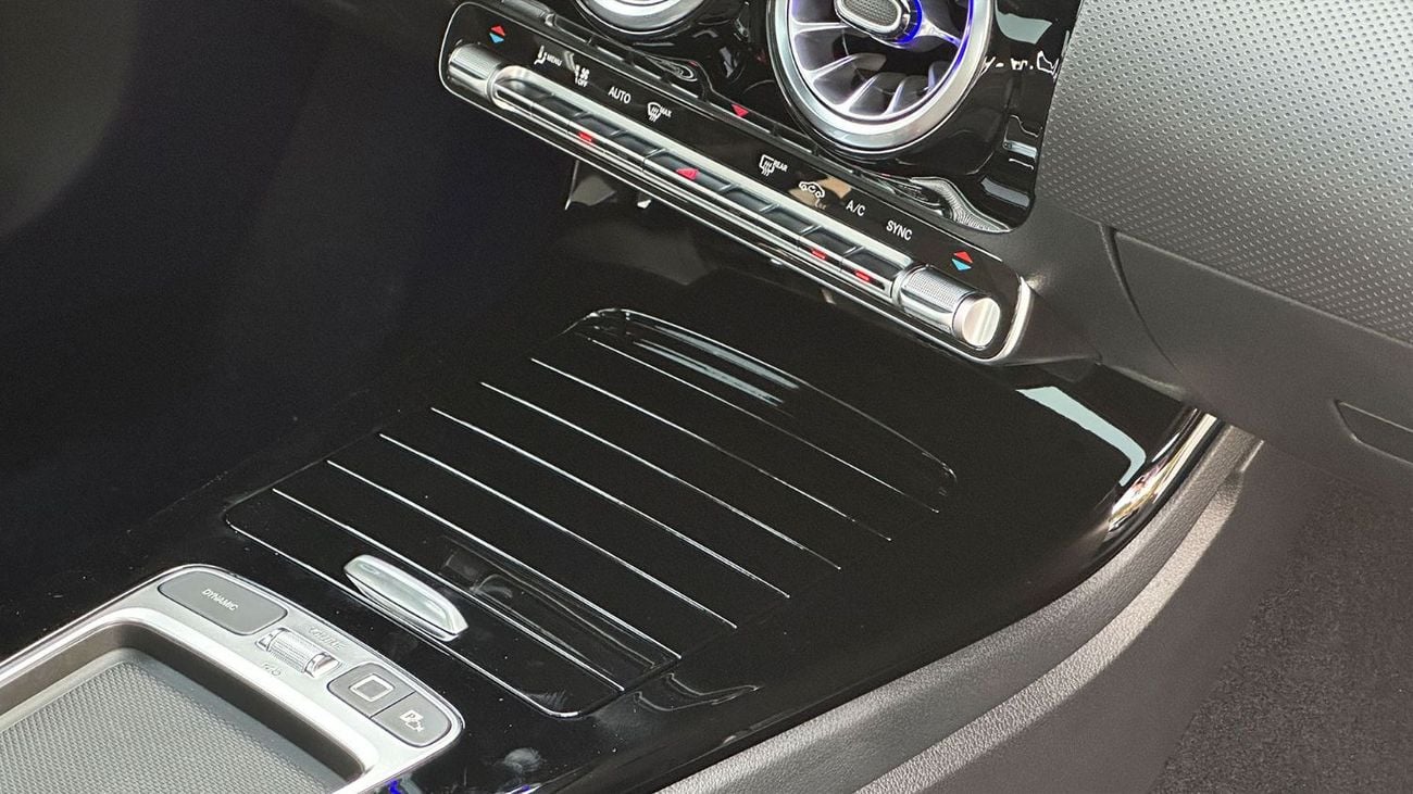 Mercedes-Benz CLA 200 2026 Full options AMG Package 0 km Agency Warranty