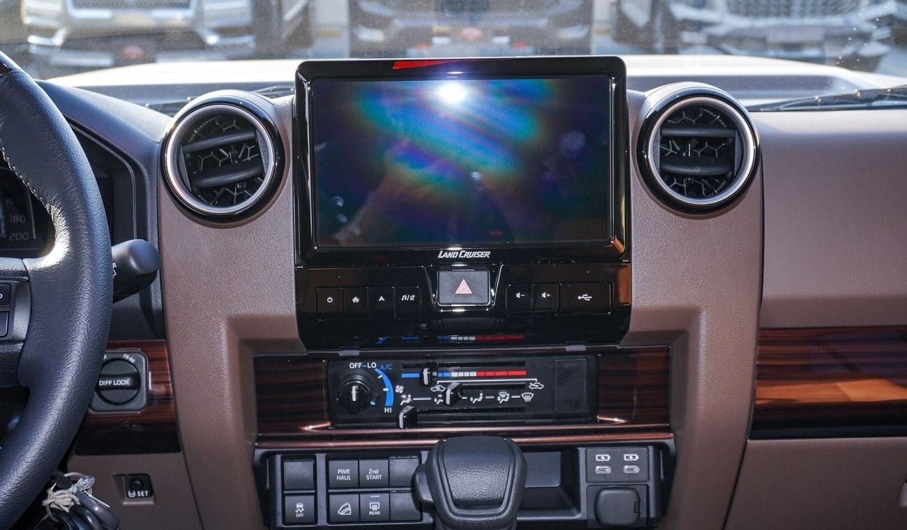 Toyota Land Cruiser 70 LX 4.0L V6