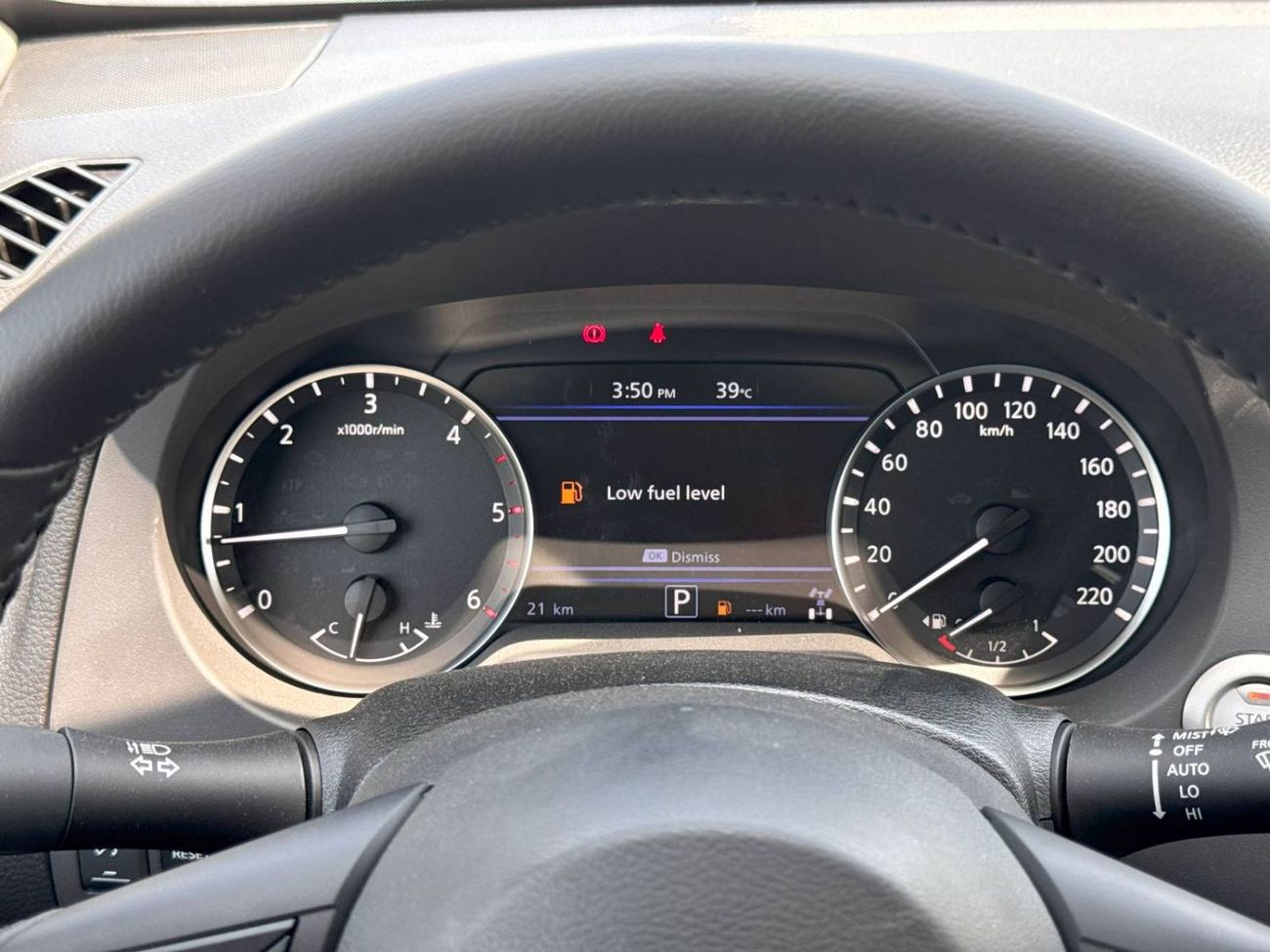 نيسان نافارا 2025 NISSAN NAVARA DOUBLE CABIN PRO 2.5L DIESEL 4WD AUTOMATIC BRAND NEW 0KM