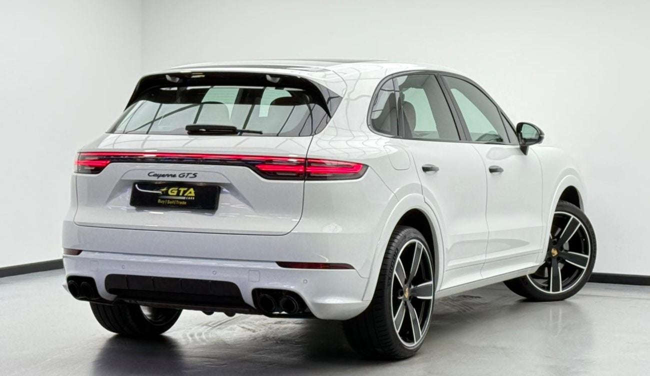بورش كايان GTS 2022 Porsche Cayenne GTS, 2027 Porsche Warranty, Full Porsche Service History, Low Km, GCC