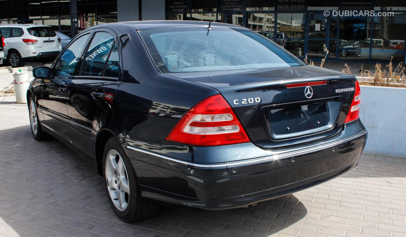 مرسيدس بنز C200 Kompressor