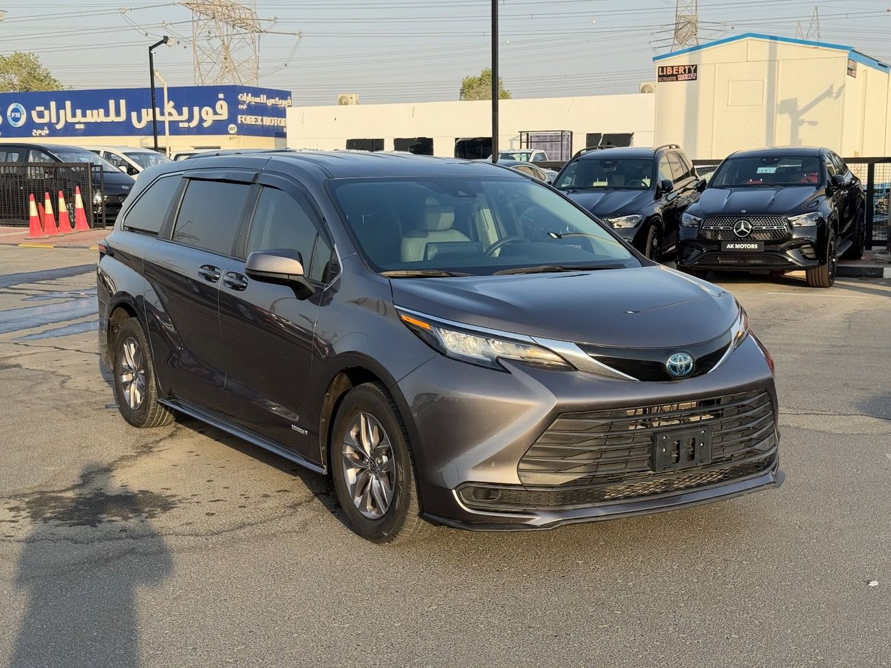 تويوتا سيينا 2021 TOYOTA SIENNA LE HYBRID IMPORTED FROM USA