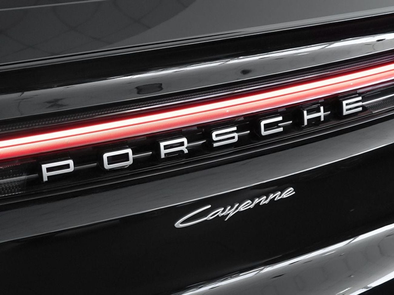 Porsche Cayenne Base Coupe