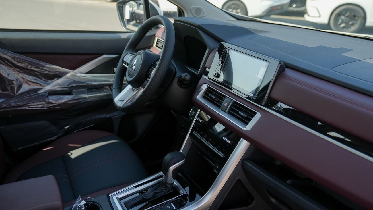 Mitsubishi Xpander Cross