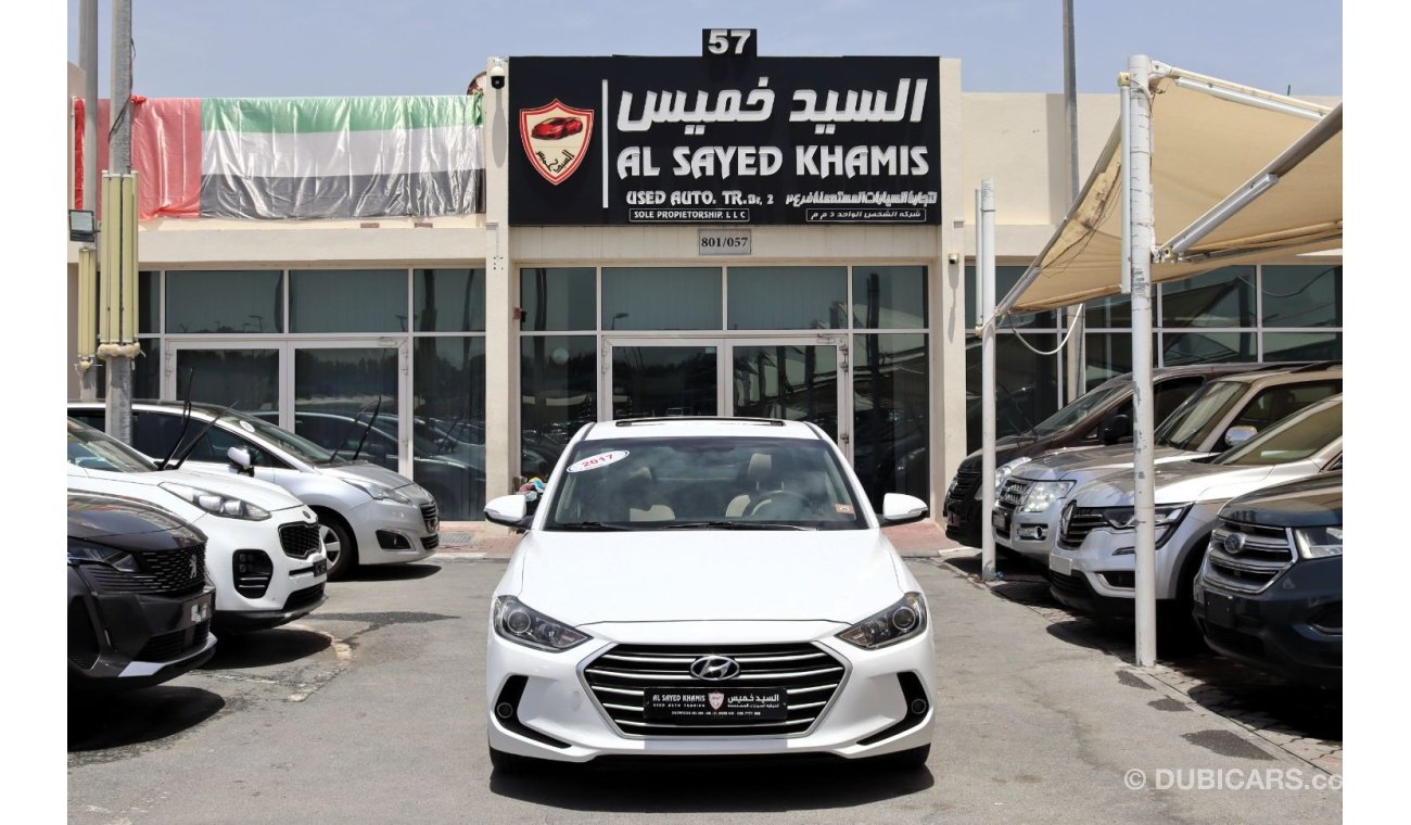 Hyundai Elantra GL High ACCIDENTS FREE - GCC - SUNROOF - ENGINE 1600 CC - PERFECT CONDITION INSIDE OUT