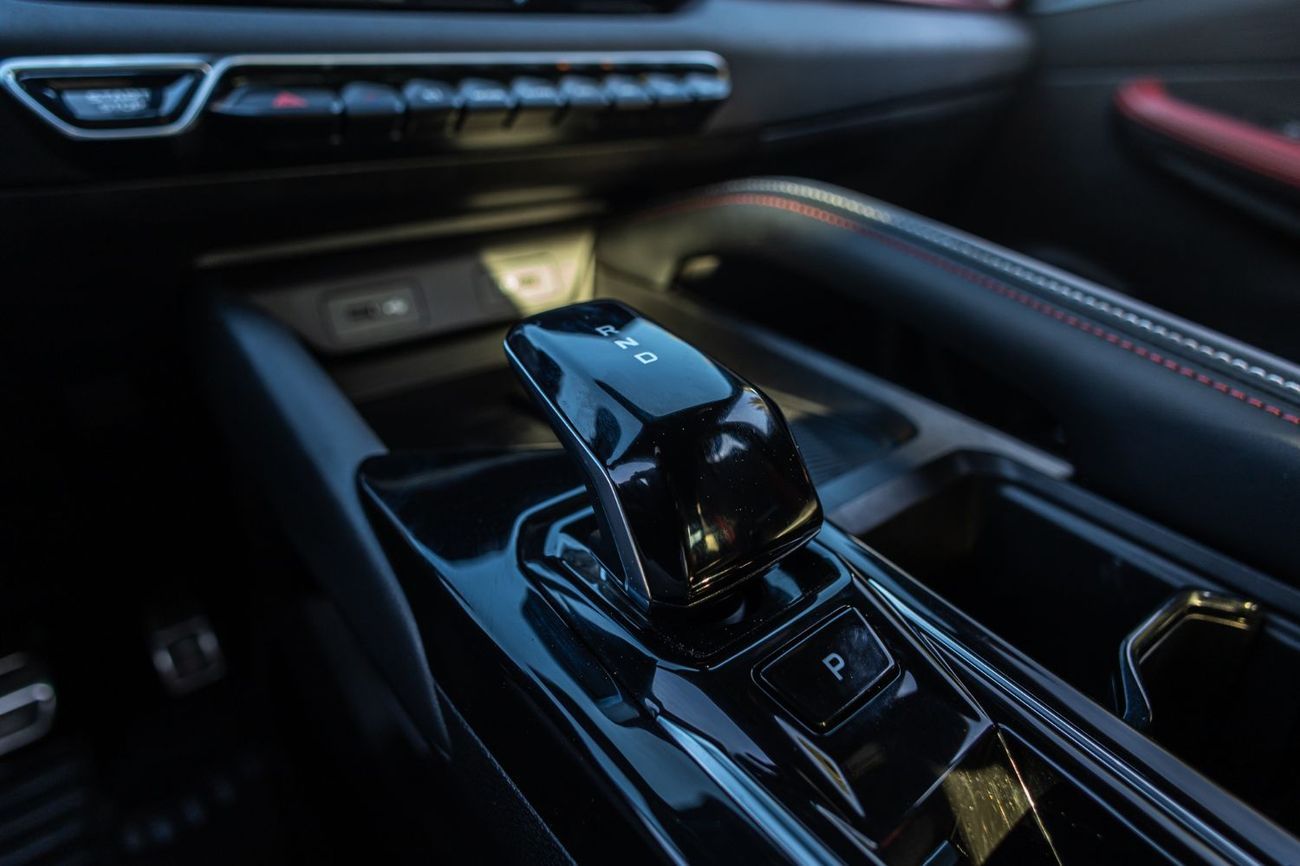 Geely Coolray GL 1.5TD