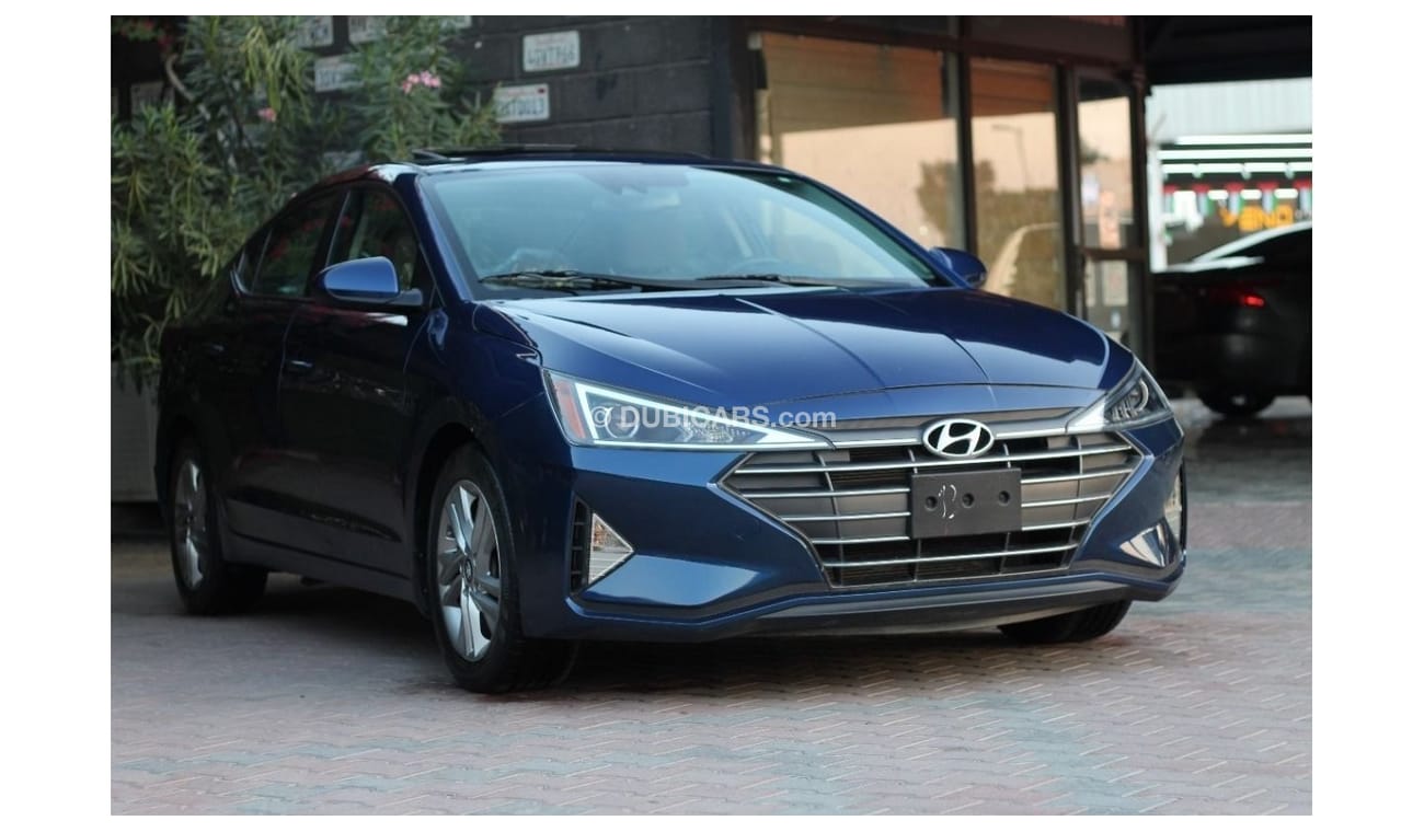 Hyundai Elantra Base