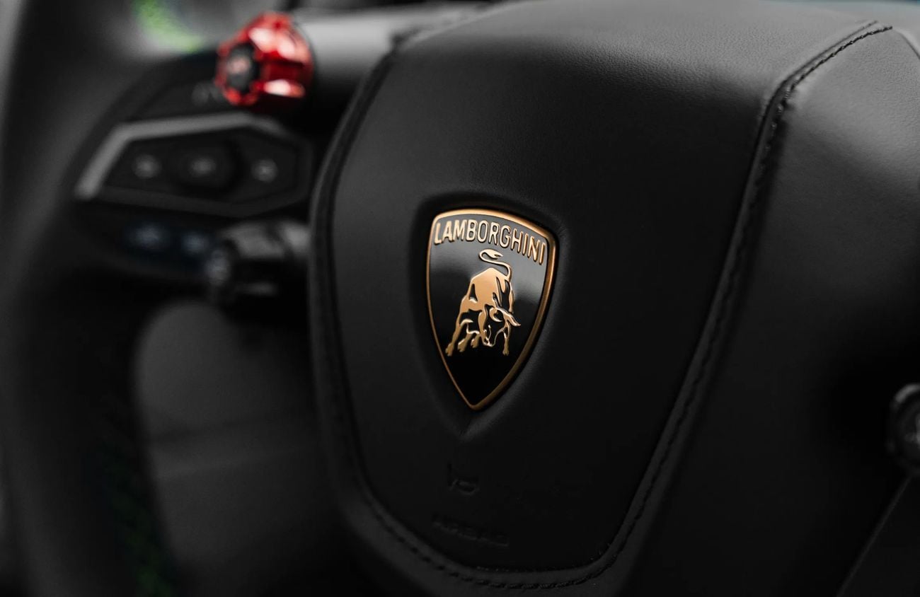 Lamborghini Temerario 4.0L V8 Twin-Turbo Engine + eMotors