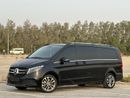 Mercedes-Benz V 250 Std 2.1L MERCEDES V-250 GCC 2024 ORGINAL PAINT // LOW MILEAGE // PERFECT CONDITION
