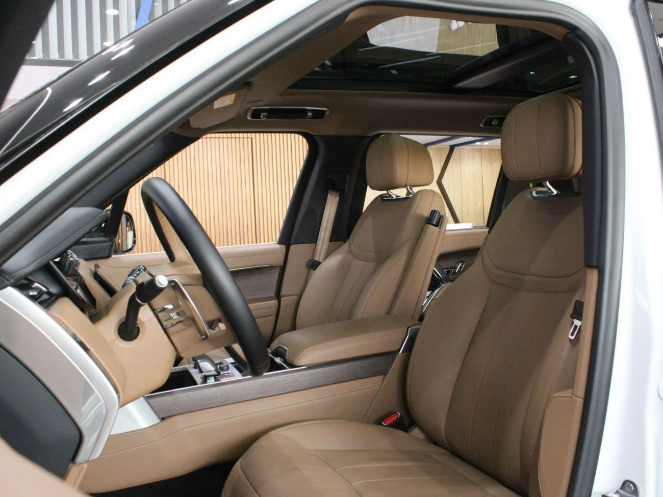 Land Rover Range Rover Vogue Autobiography Large - Brand New