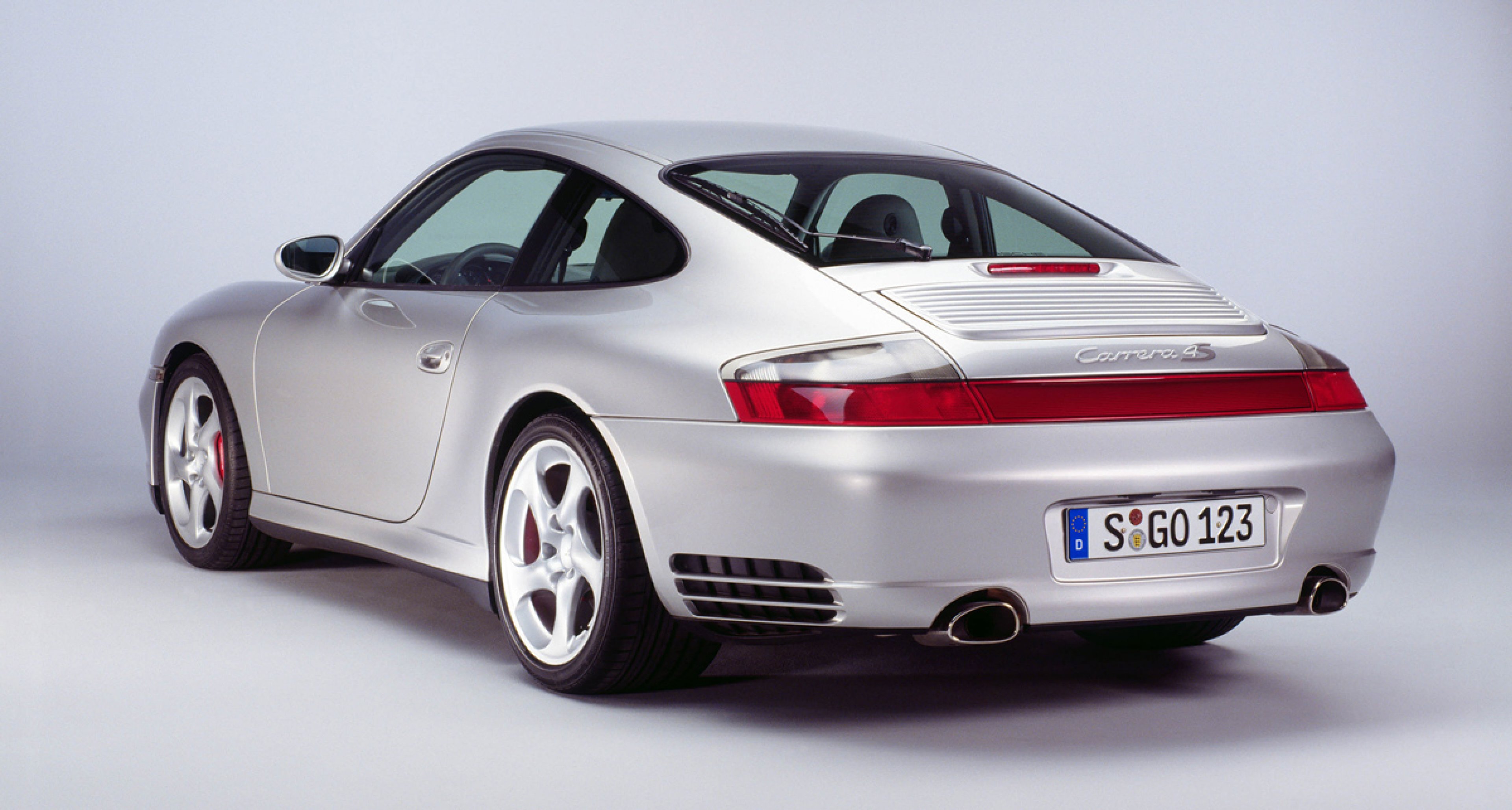 Porsche 996 exterior - Rear Right Angled