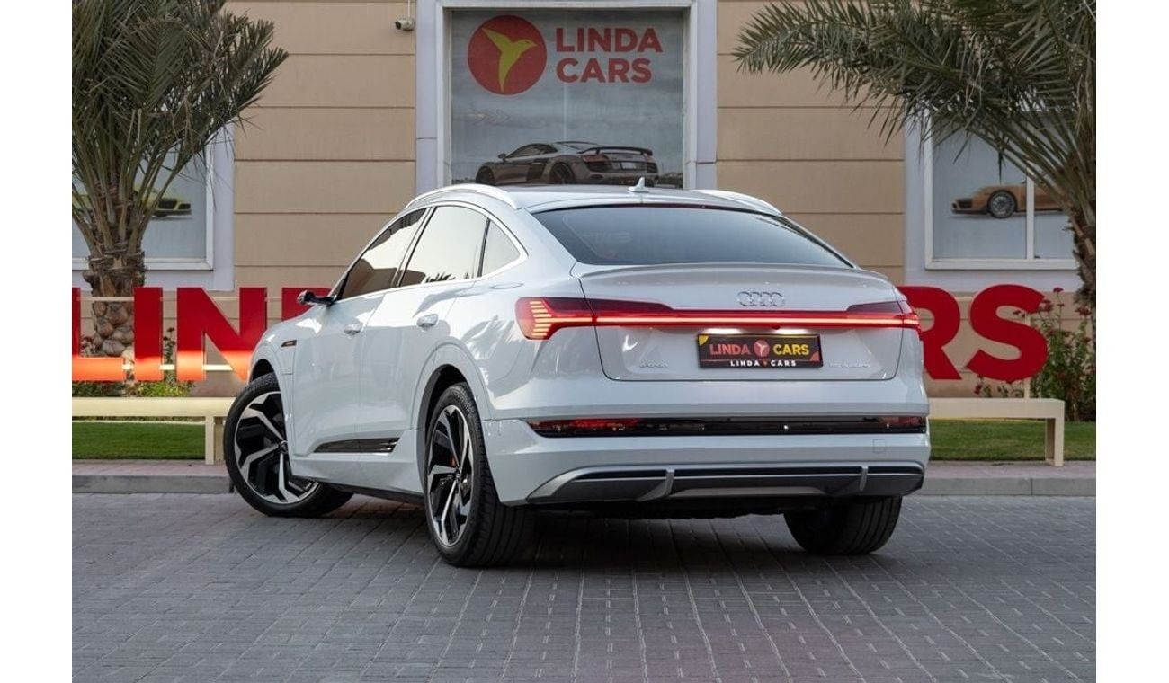 Audi etron 95 kWh Quattro Audi E-Tron 55Quattro S-line Sportback 2020 GCC under Agency Warranty with Flexible D