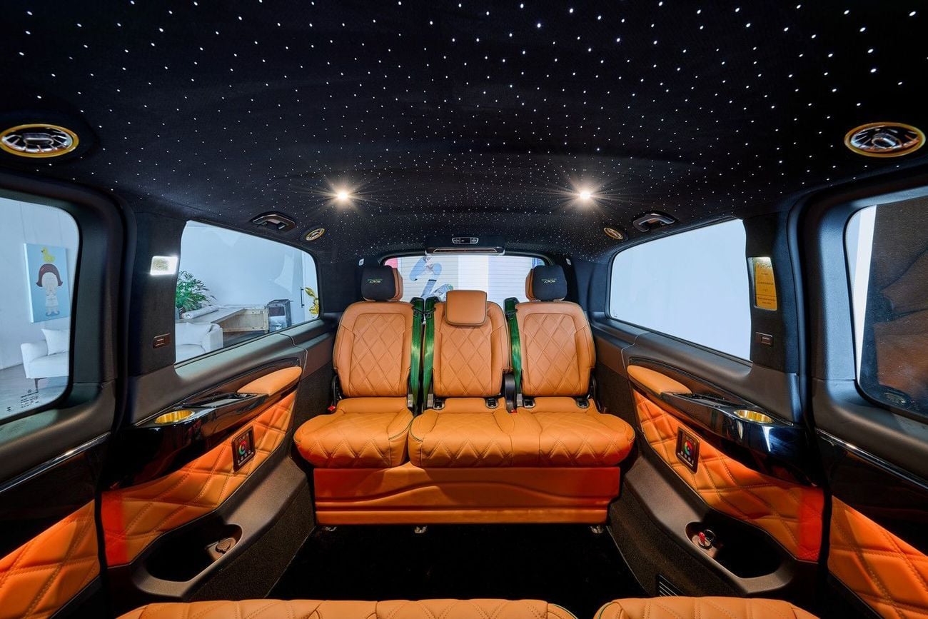مرسيدس بنز V 300 2026 “L’ENTOURAGE” - Handcrafted by ROYAL CUSTOMS in Dubai (5 Year Warranty)