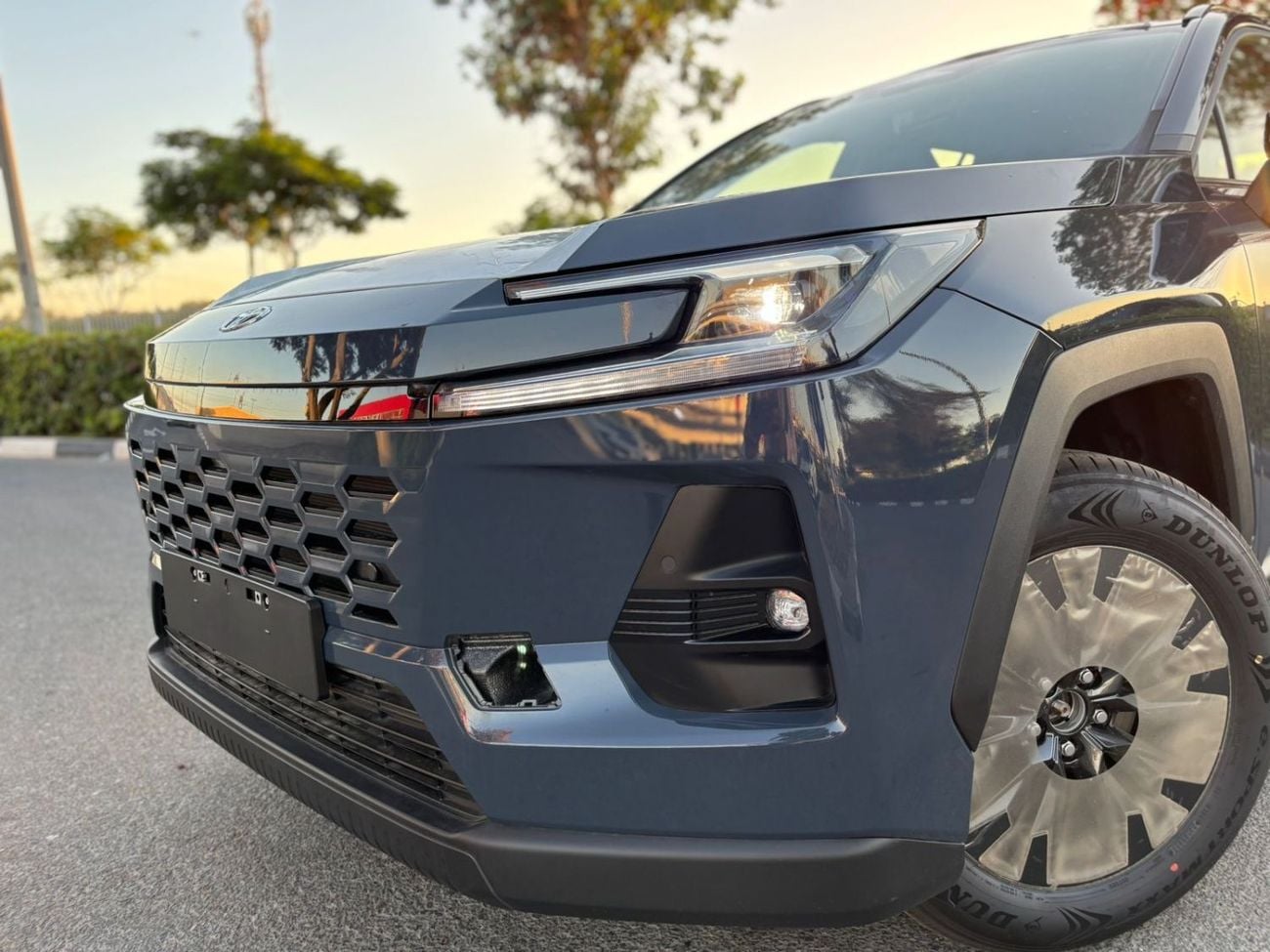 Toyota RAV4 XLE HEV