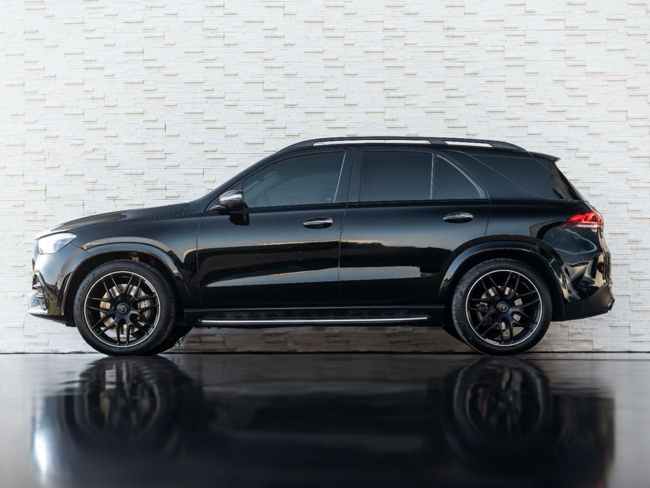 مرسيدس بنز GLE 53 AMG AMG 4MATIC+