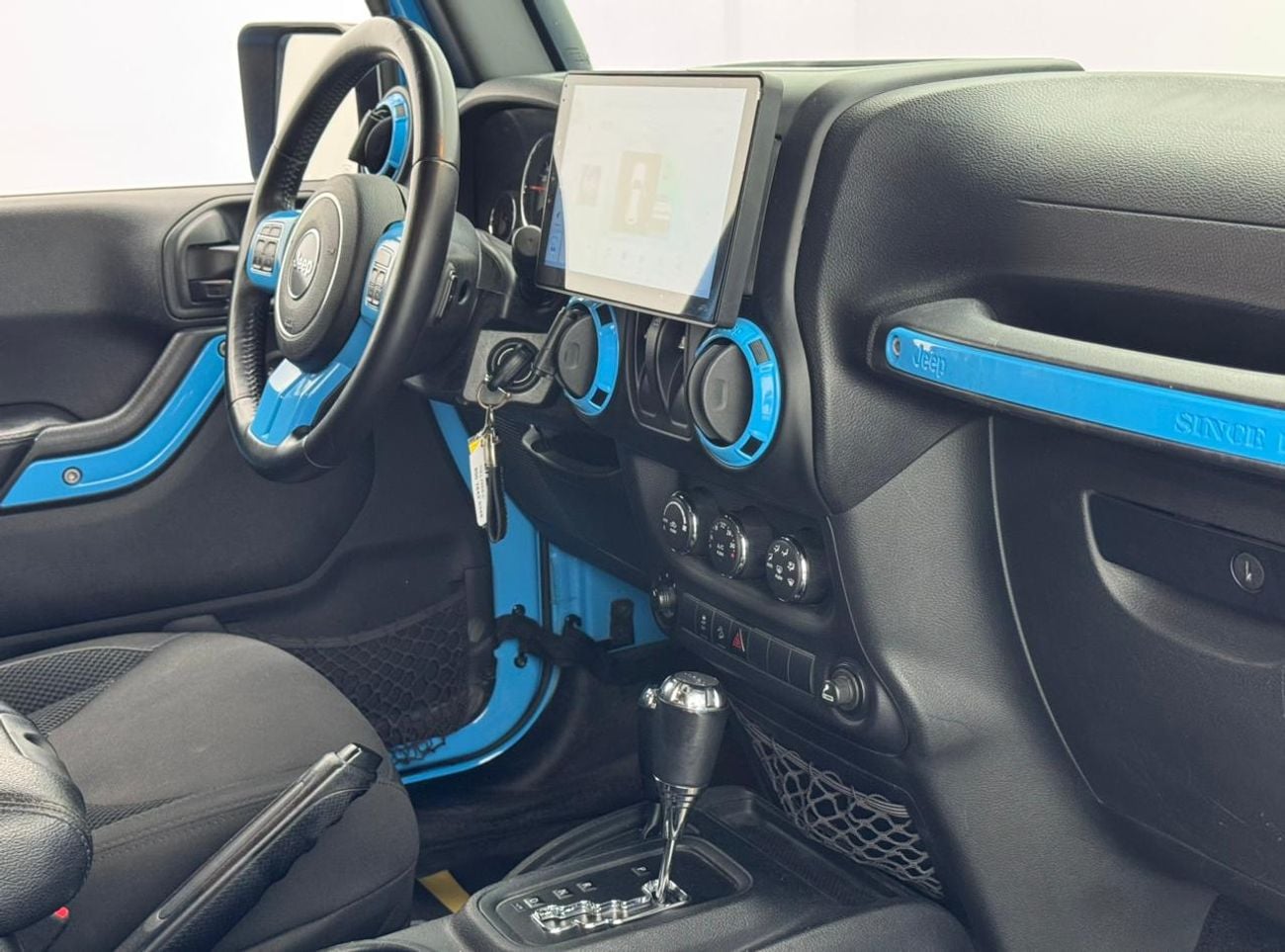 Jeep Wrangler 2017 Jeep Wrangler Sport, Service History, Excellent Condition, GCC