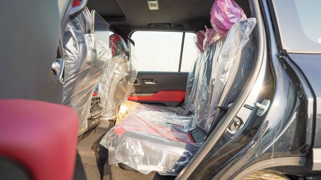 Toyota Land Cruiser 2026 TOYOTA LC 300 - GR SPORT 3.5L PETROL GCC