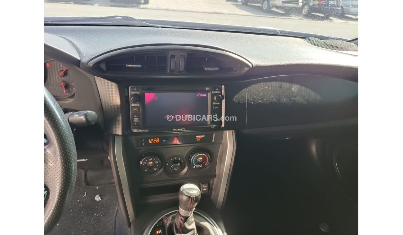 سايون FRS Toyota Scion fr-s