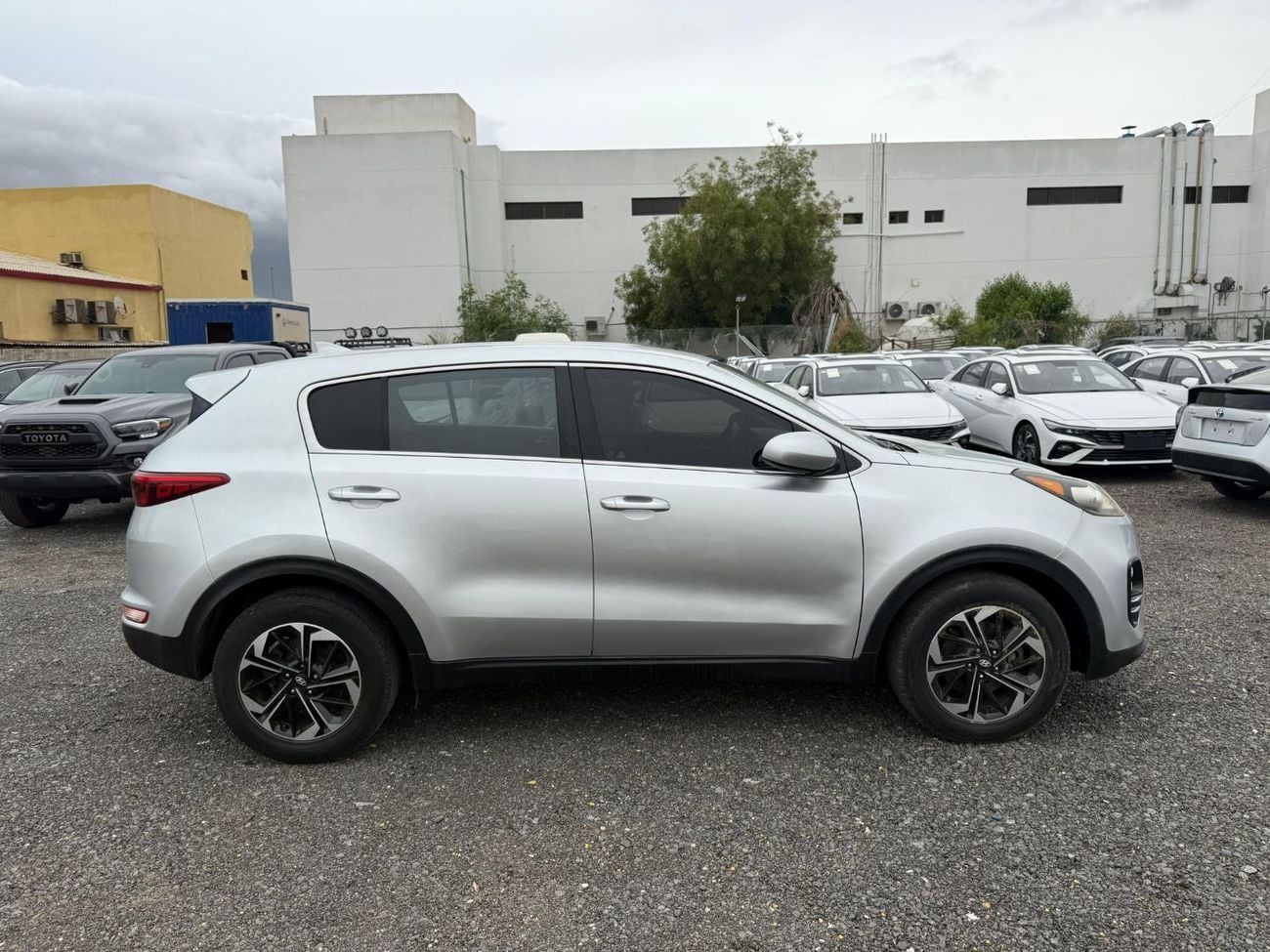 كيا سبورتيج KIA SPORTA EX OPTION AWD GE
