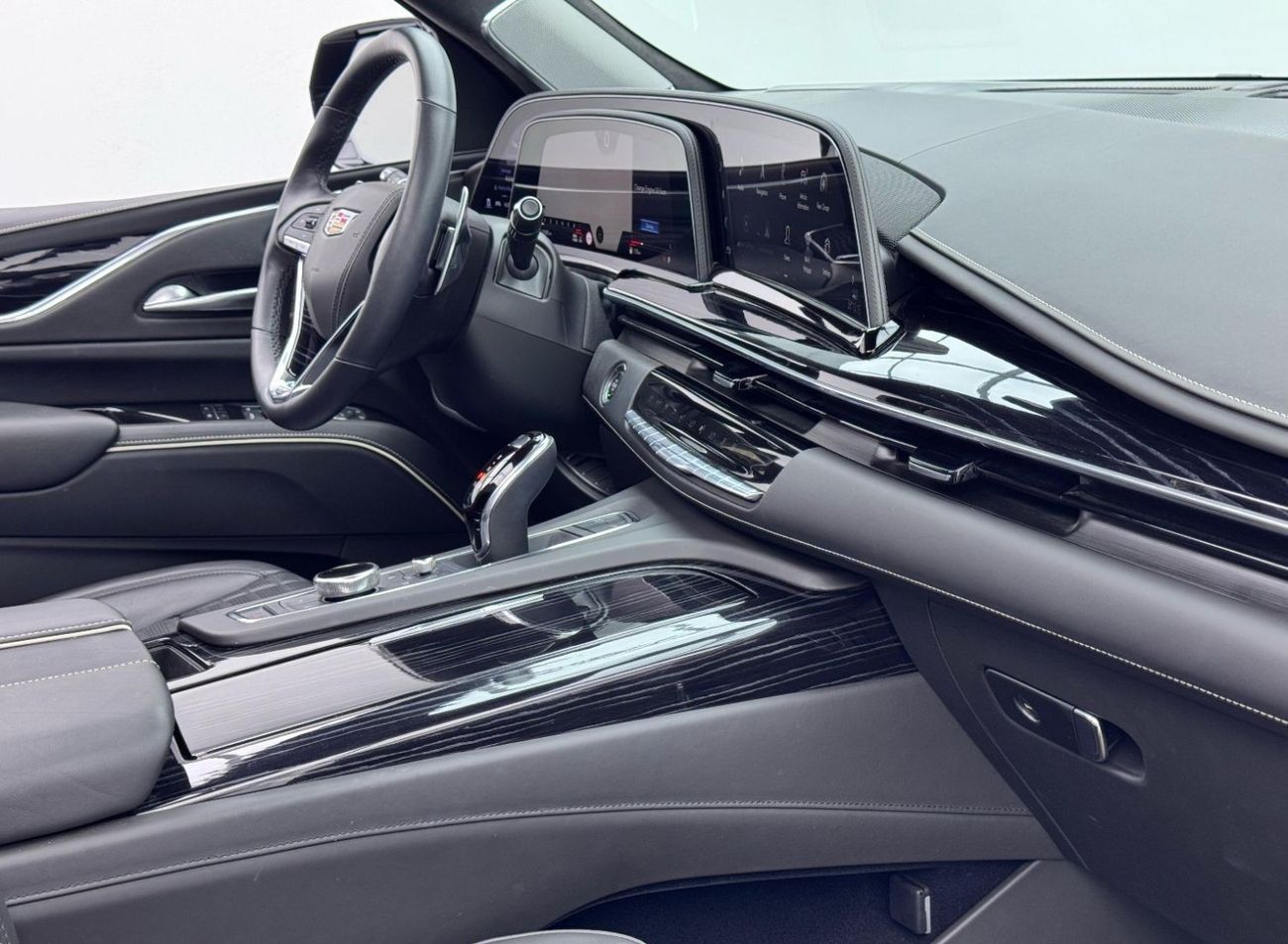 Cadillac Escalade Escalade-V 6.2L 2023 Cadillac Escalade ESV V, 2027 Cadillac Warranty, Pilot Seats, Fully Loaded, 7 S