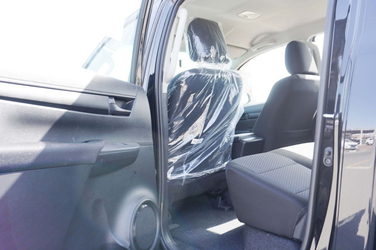 Toyota Hilux GL HILUX 4x4 DC 2.4 A/T STD