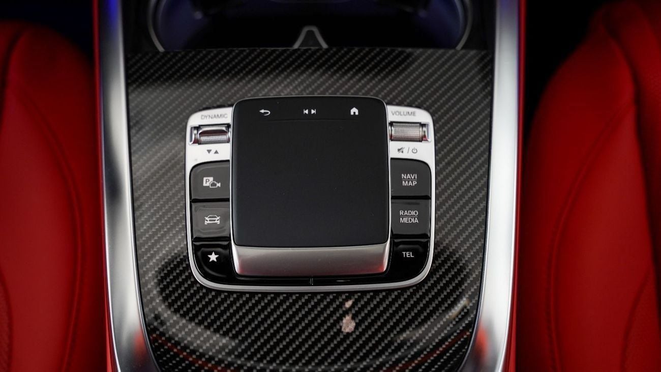 Mercedes-Benz G 63 AMG 4MATIC SUV GCC 2025 Fully Original Carbon Perfomance Package 5 Year Gargash Auto Warranty