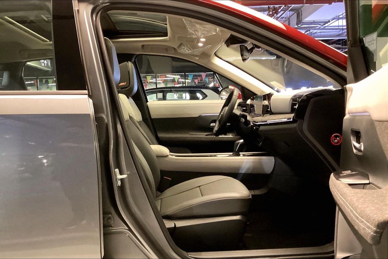 Nissan Kicks SL | Guaranteed Warranty | 0 Down Payment