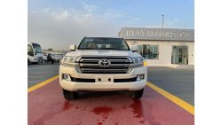 Toyota Land Cruiser LAND CRUISER VXR 5.7 L, V 8, 2021 MODEL, PETROL ENGINE, 4WD, ONLY FOR EXPORT