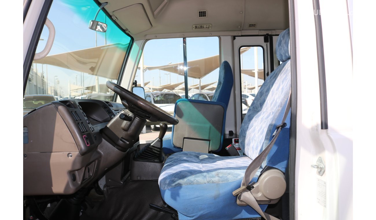 ميتسوبيشي روزا 34 SEATER BUS WITH GCC SPEC 2017