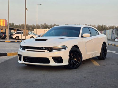 Dodge Charger 3.6L SXT (Mid)