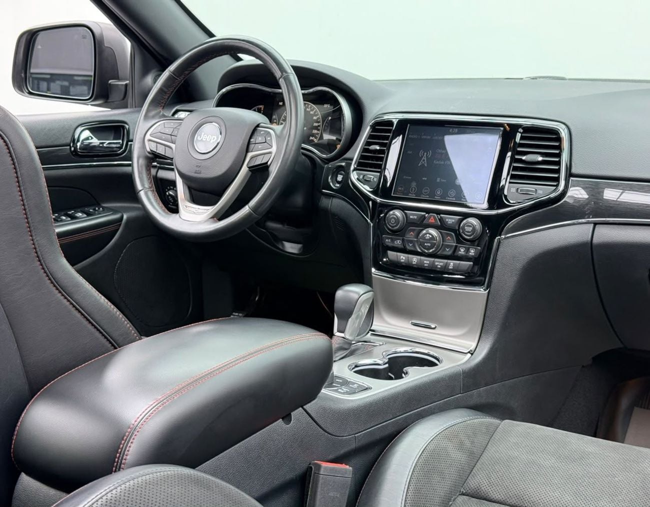 Jeep Grand Cherokee TRAILHAWK 2019 Jeep Grand Cherokee Trailhawk, 2026 Jeep Warranty, Full Jeep Service History, GCC