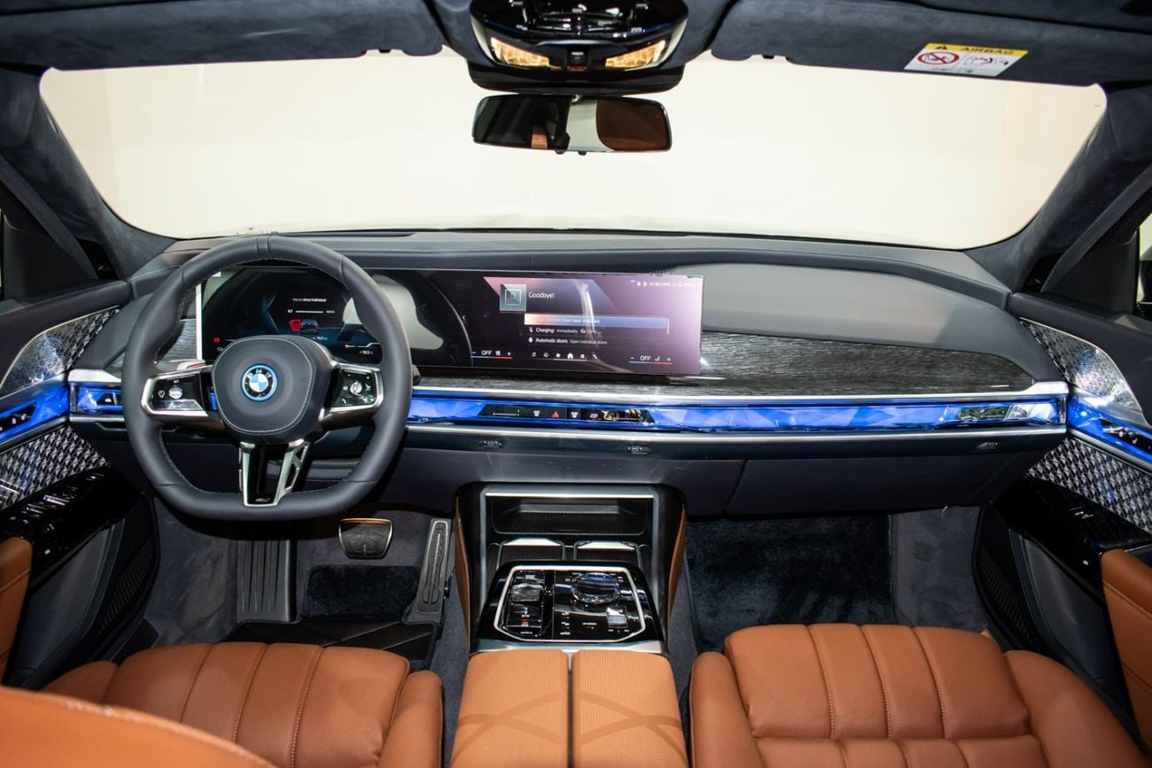 بي أم دبليو i7 i7 xDrive60 Masterclass M Sport Package