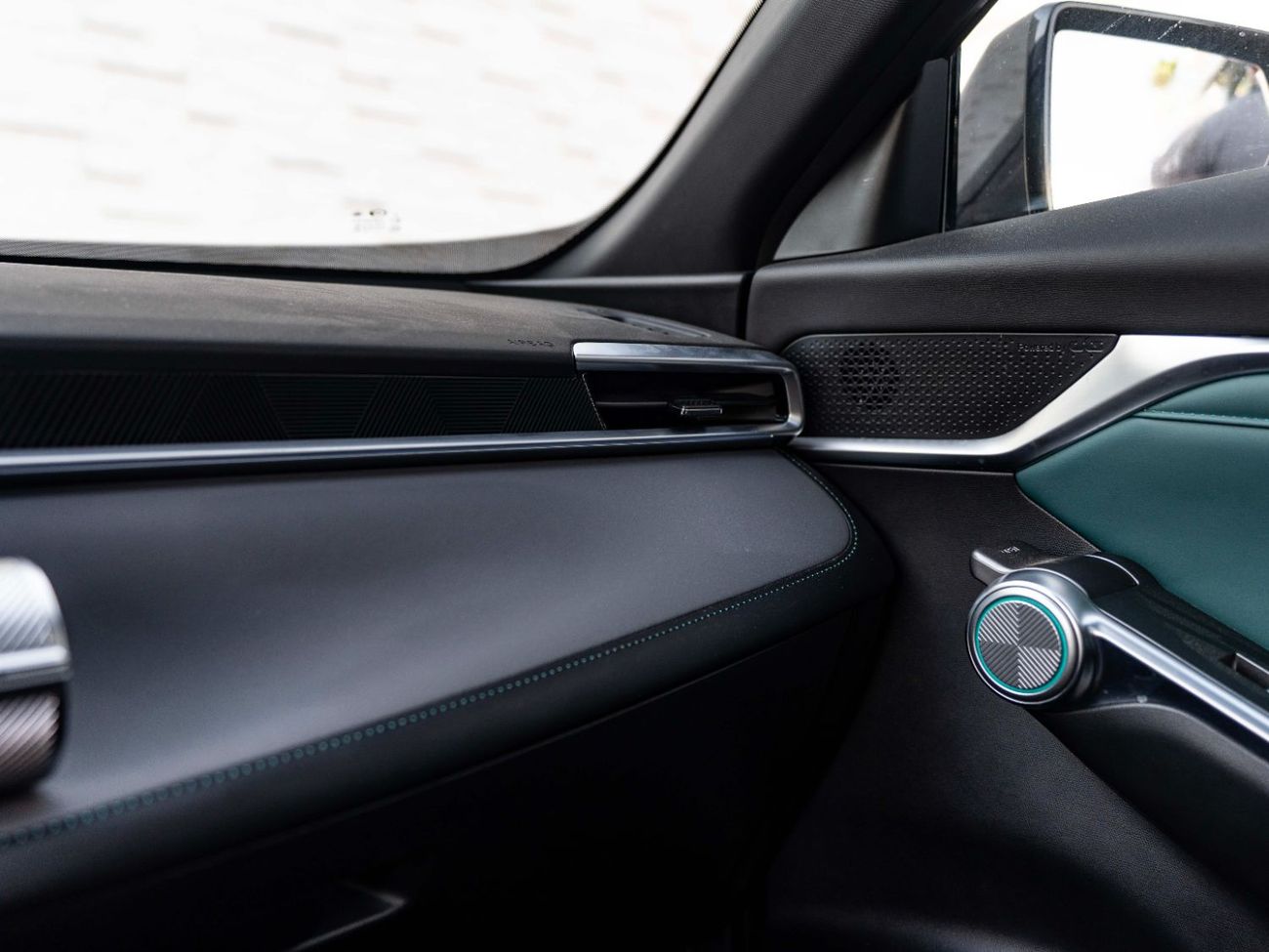 جي إي سي إمكو 2.0L GL