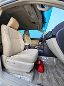 تويوتا برادو GXR V6/ SUNROOF/ ORG KMS/ ORG PAINT/ LEATHER SEATS/ 2198 MONTHLY/ LOT# 32638