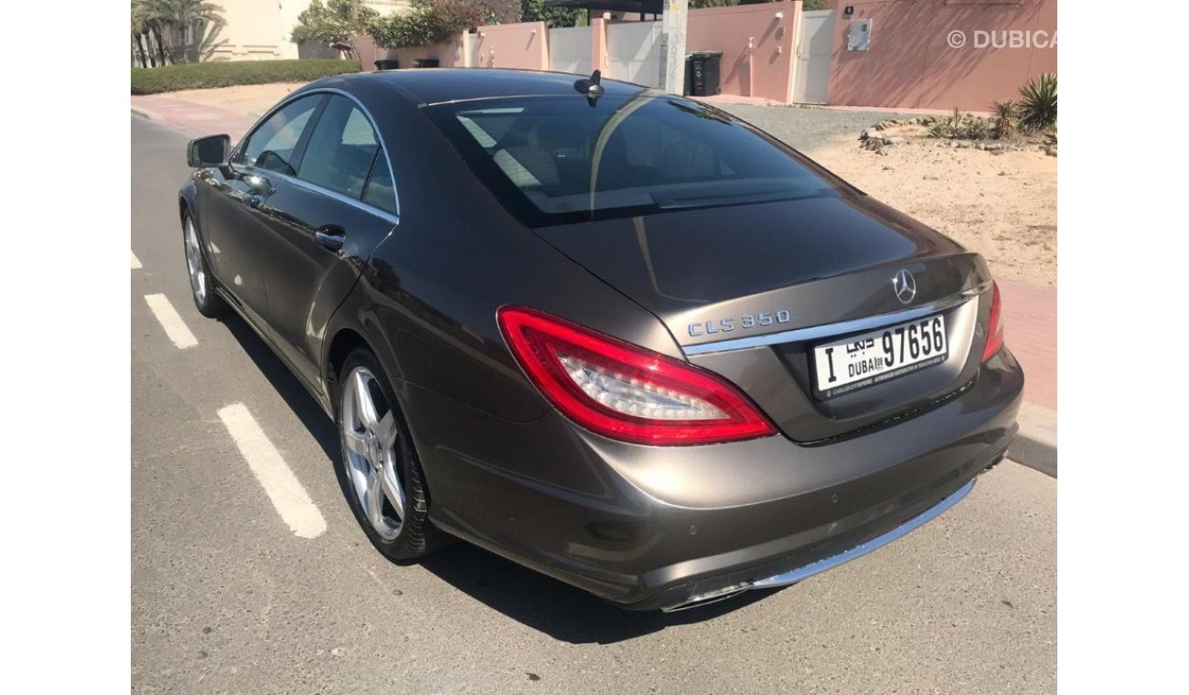 Mercedes-Benz CLS 350 2013 Model Gulf specs Full options clean car agency maintained
