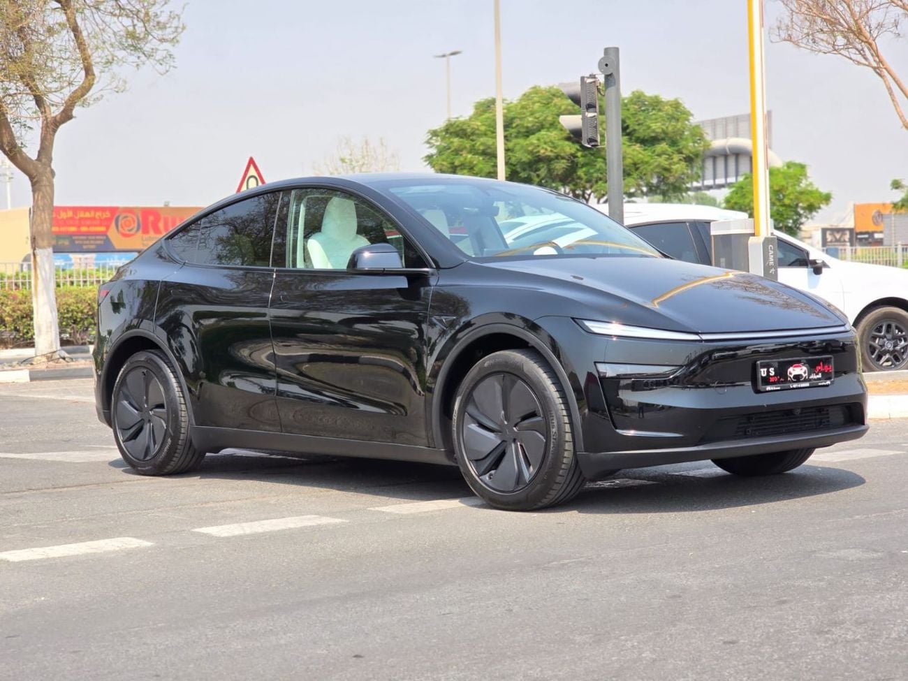 Tesla Model Y LONG RANGE 2026 GCC WITH 8 YEARS TESLA AGENCY WARRANTY IN BRAND NEW CONDITION