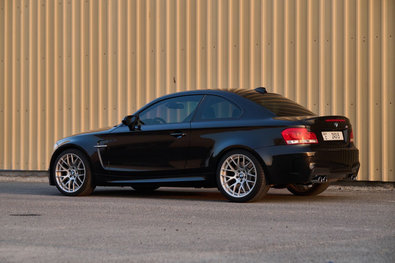 BMW 1M - Rare Black Sapphire