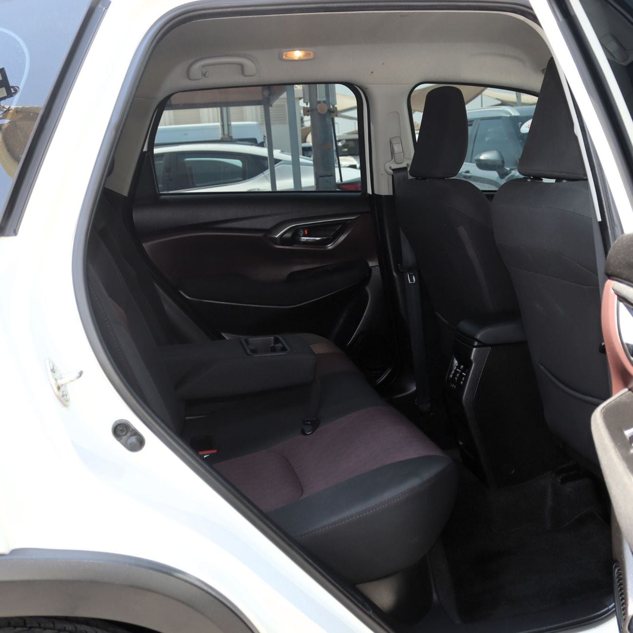 Toyota Urban Cruiser GLX ACCIDENTS FREE - GCC -PERFECT CONDITION INSIDE OUT - ORIGINAL PAINT - ENGINE 1500 CC