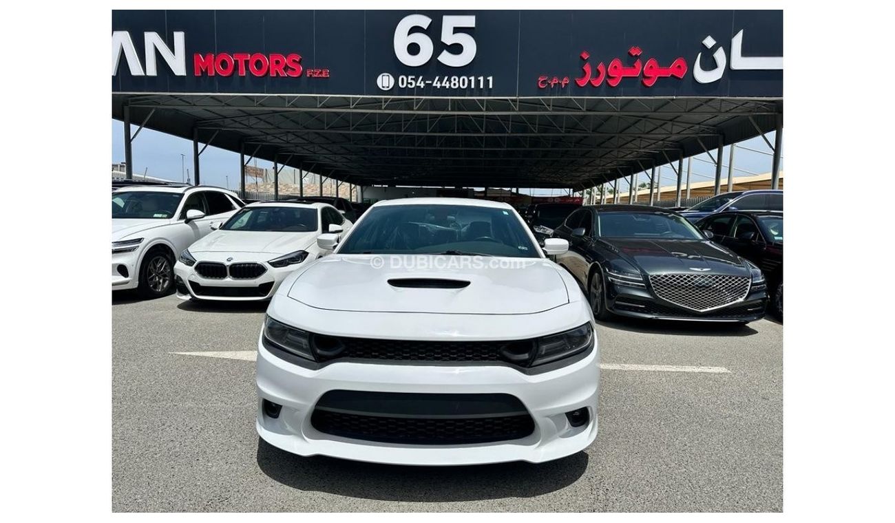 Dodge Charger 3.6L SXT (Base)